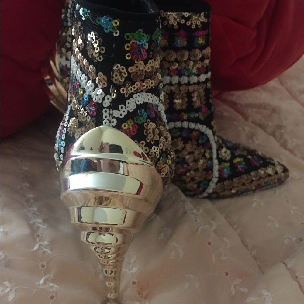 Pink Palm Booties - Picture 2 of 4
